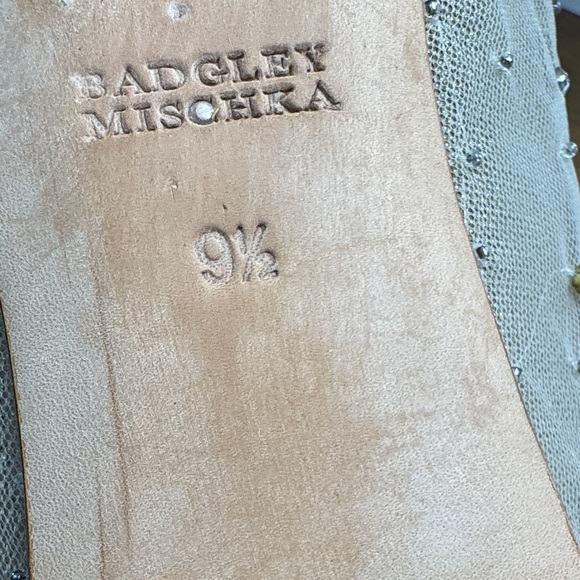 GORGEOUS Badgley Mishka Adrienne Embellished Cream Pink Ballet Flats, Womens 9.5 - Picture 16 of 16